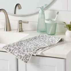 Quick Dry Floral Waffle Towel Black - Room Essentials™
